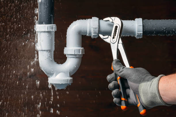 Professional Leak Detection technician working in Yadkinville, NC